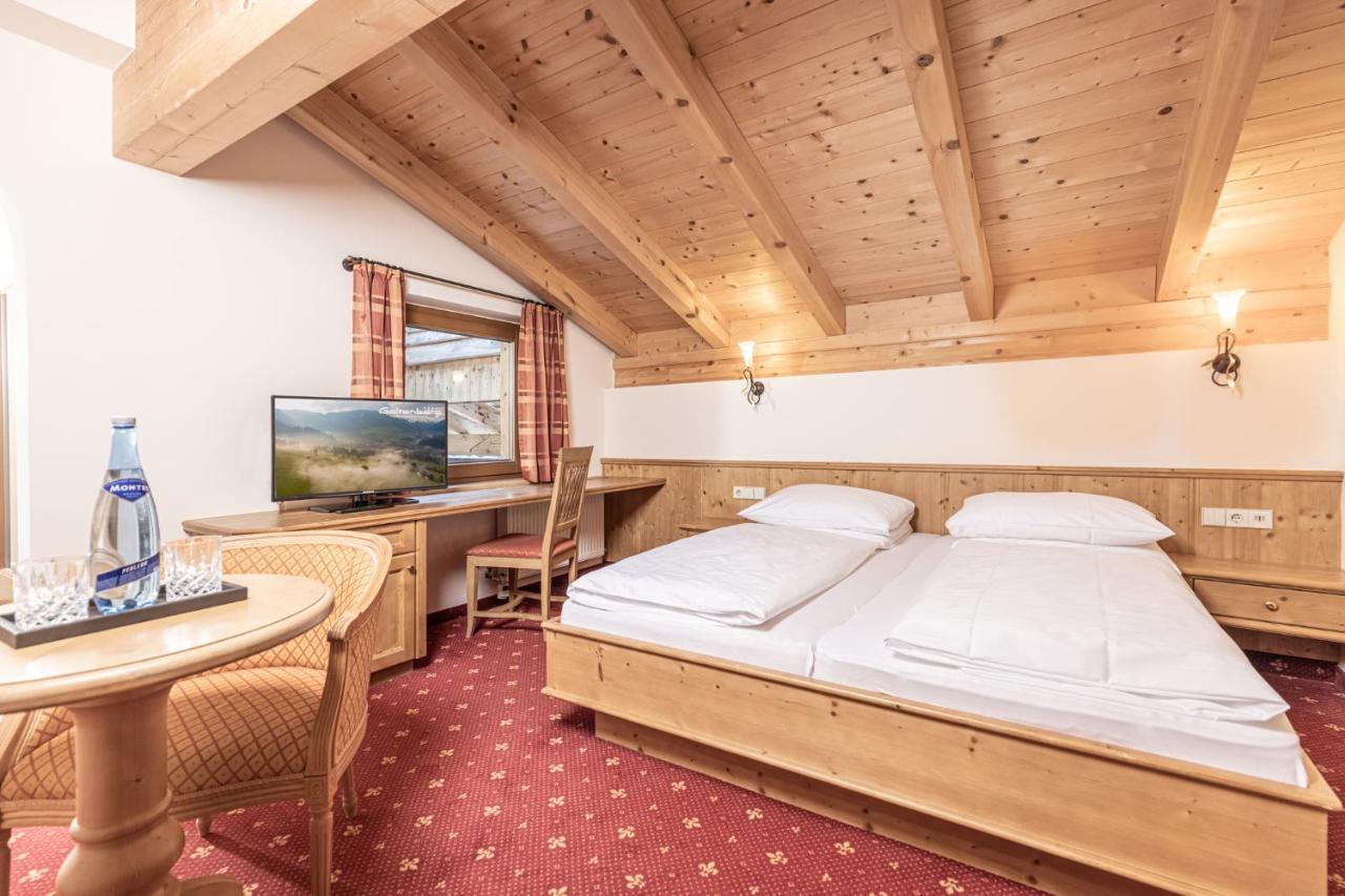 Galtenberg Bed & Breakfast Алпбах Екстериор снимка